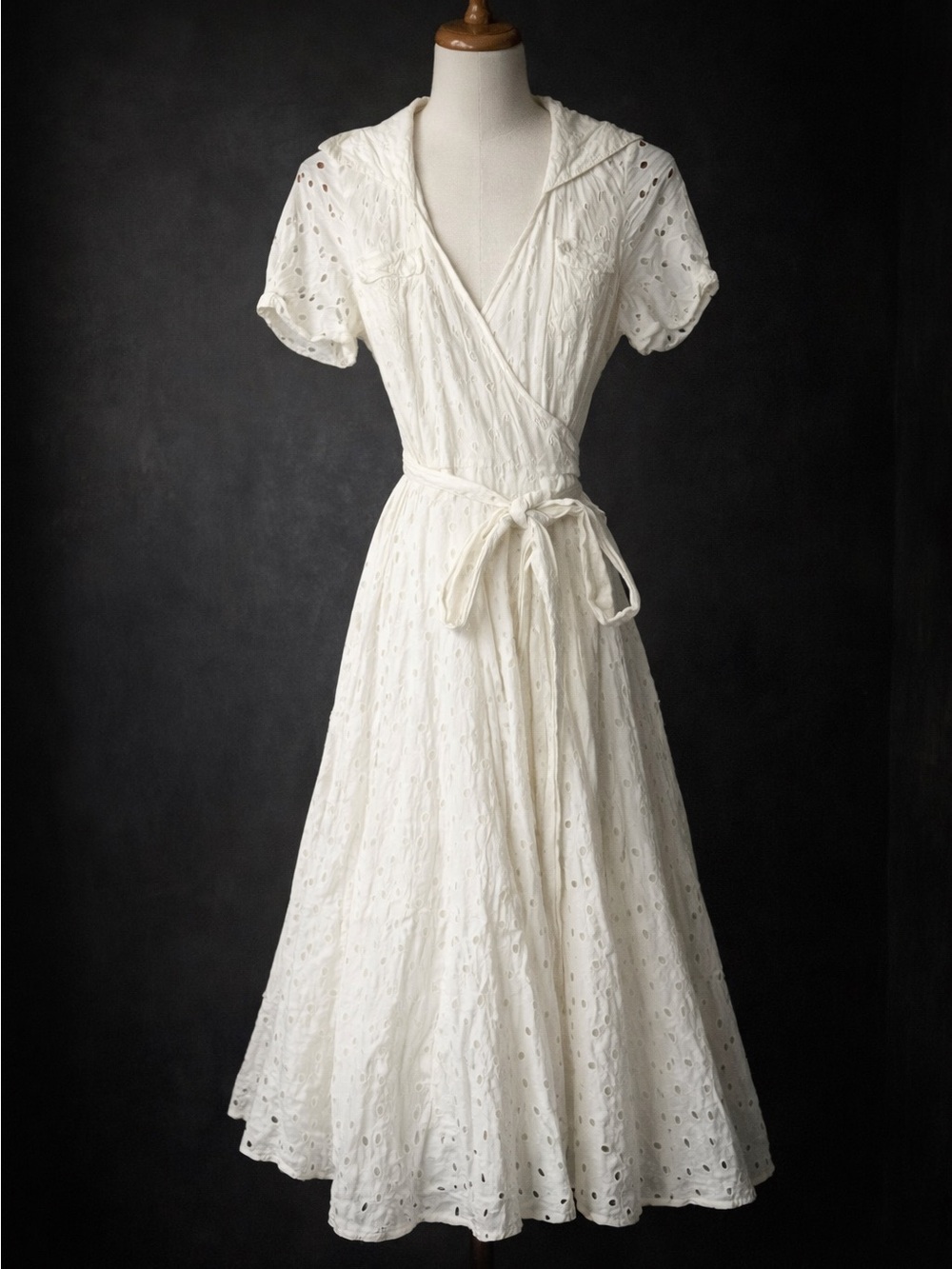 Diane Von Furstenberg DVF White Eyelet Cotton Wrap Midi Dress Milkmaid boho 6